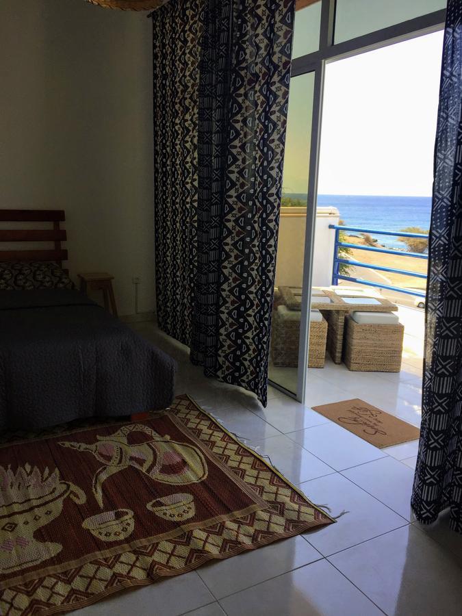 Casa Namaste Bed & Breakfast/Appartement Praia Extérieur photo